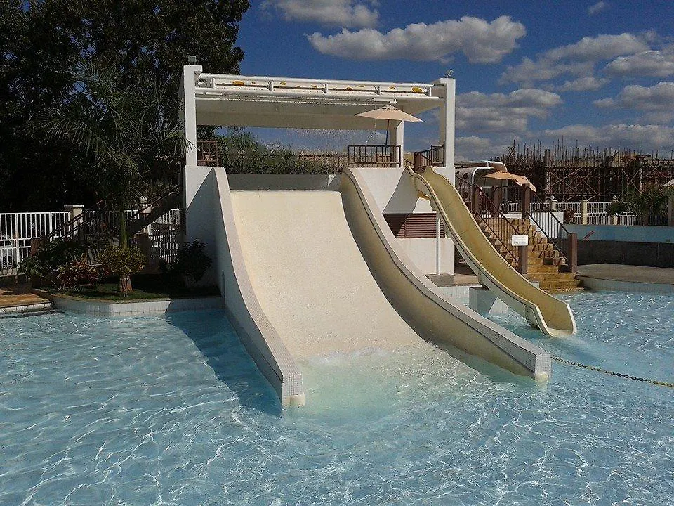 Park L'Acqua Di Roma - Cozinha Completa Apartamento Caldas Novas 0*,  Brasil